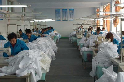 襯衫、西褲、夾克衫、羽絨服、阿拉伯大袍、阿褲、服裝加工、服裝_阿爾白(濟寧)服飾科技 - 商國互聯網